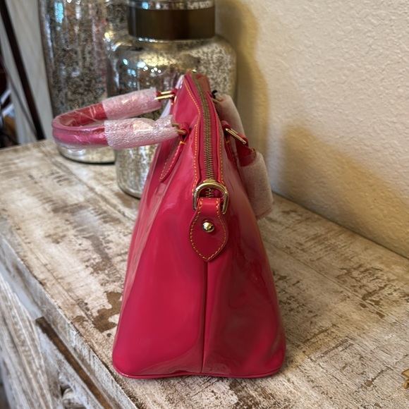 NWT Dooney & Bourke Pink Patent Leather Handbag - Picture 2 of 10